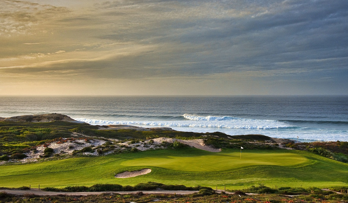 Solo Tee Shot